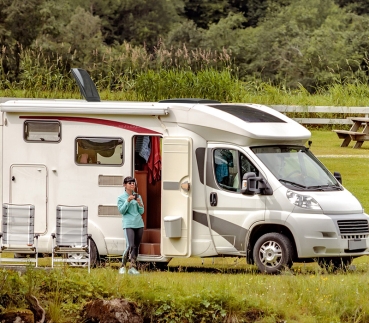 Preview: Dachhaube roofSTAR 7 mit LED, ohne Zwangsbelüftung, elektrische Öffnung