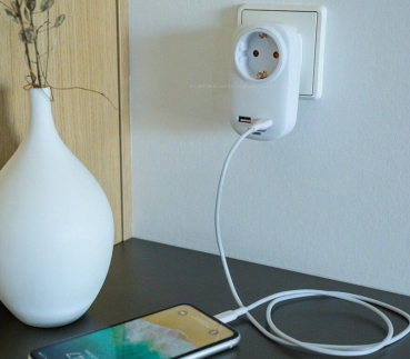 Steckdosenadapter mit USB-A/C