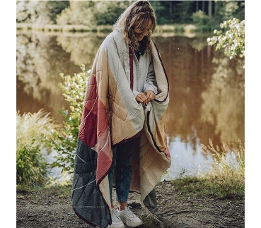 Preview: BUSBOXX Schlafdecke PillowBlanket™, Red Stripe