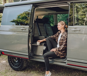 Preview: Schuhaufbewahrung shoeBOXX für VW T5/T6/T6.1, Beifahrerseite