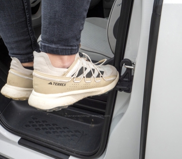 Autotür-Trittstufe mit Klapphaken